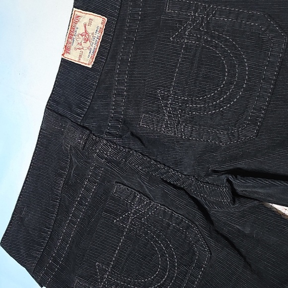 True Religion Sammy Crop Big T Corduroy Pants Size 28 - Picture 7 of 7